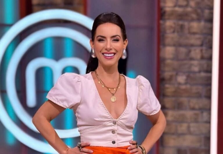 CLAUDIA LIZALDI MIJARES